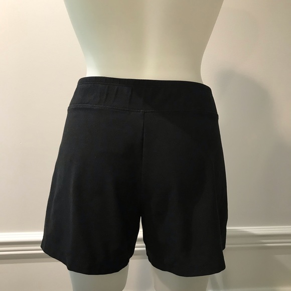 Nike Black Elastic Waist workout shorts - Picture 3 of 4
